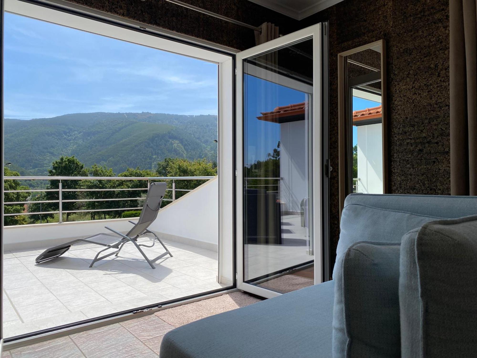 Casa Carvalhal - Adults Only Bed & Breakfast Gois Exterior photo